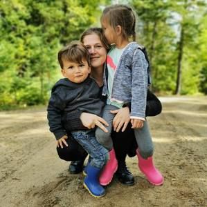 Meet your Posher, Genevieve